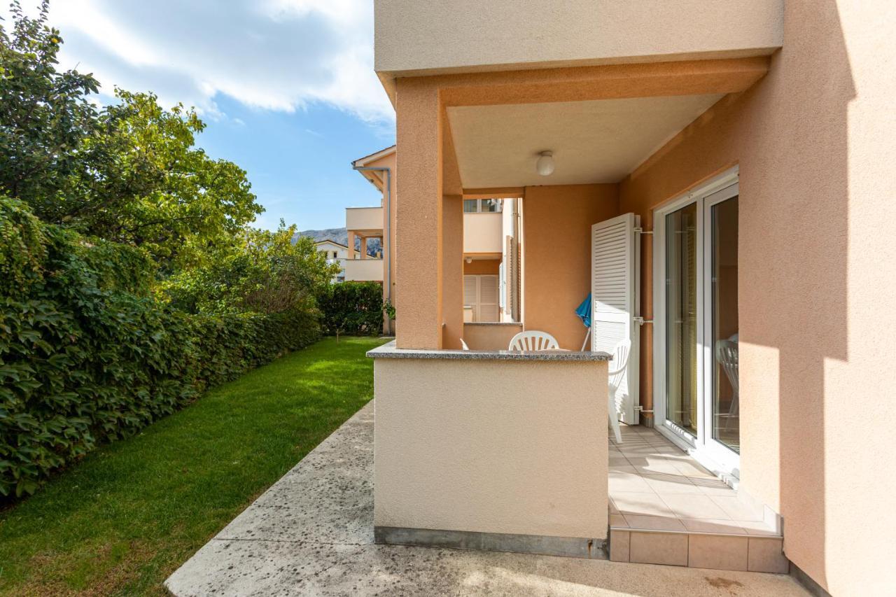 Apartments Crnekovic IV Baska  Exterior photo